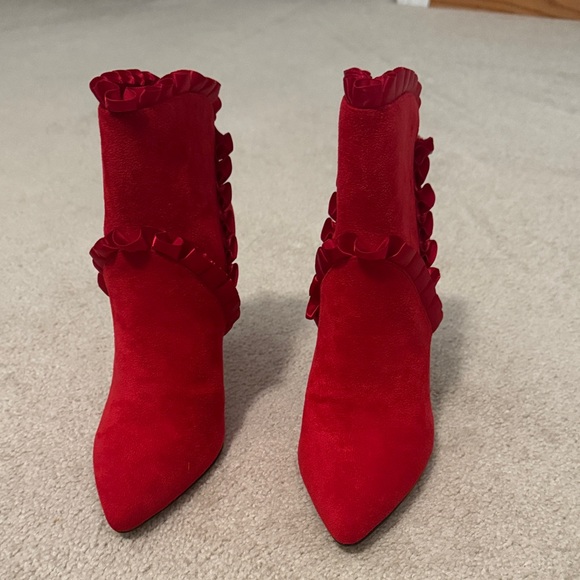 Charles by Charles David Red Ruffled Heeled Boots - Picture 4 of 8